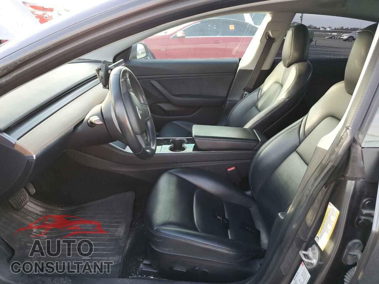TESLA MODEL 3 2018 - 5YJ3E1EB2JF116740