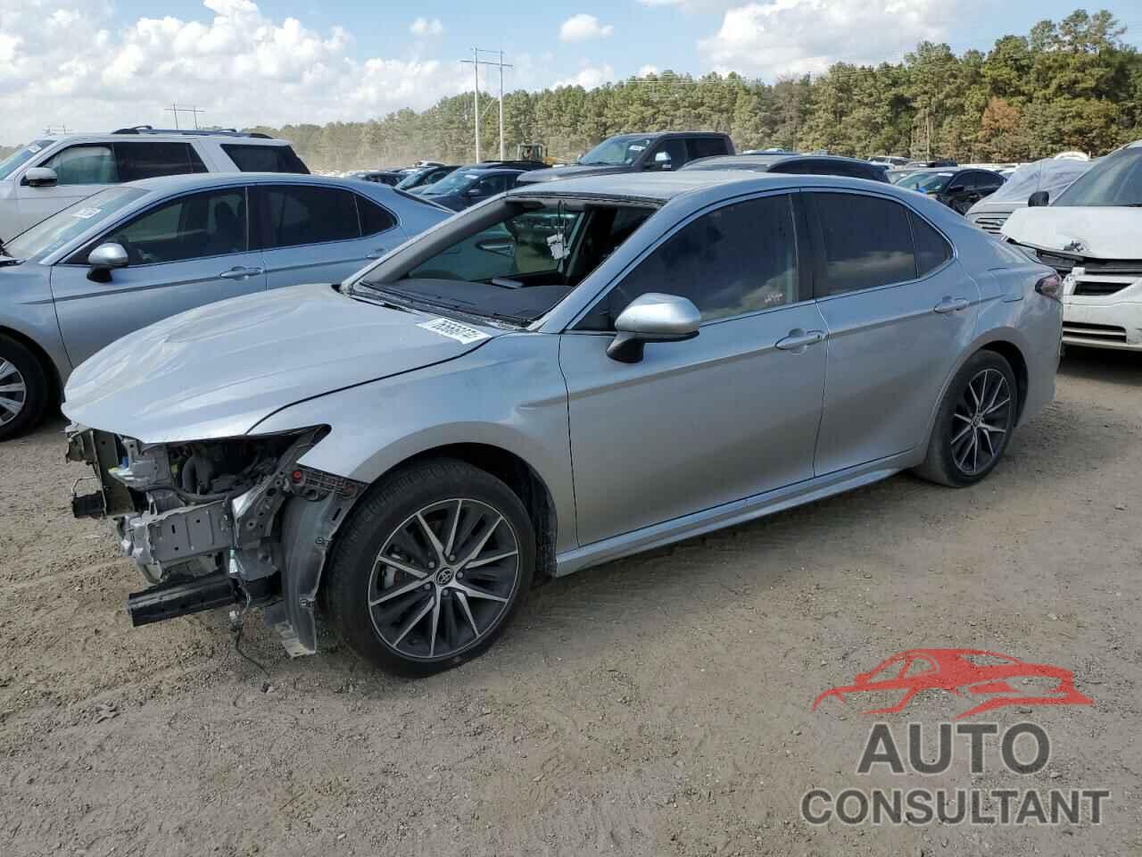 TOYOTA CAMRY 2021 - 4T1G11AKXMU572737