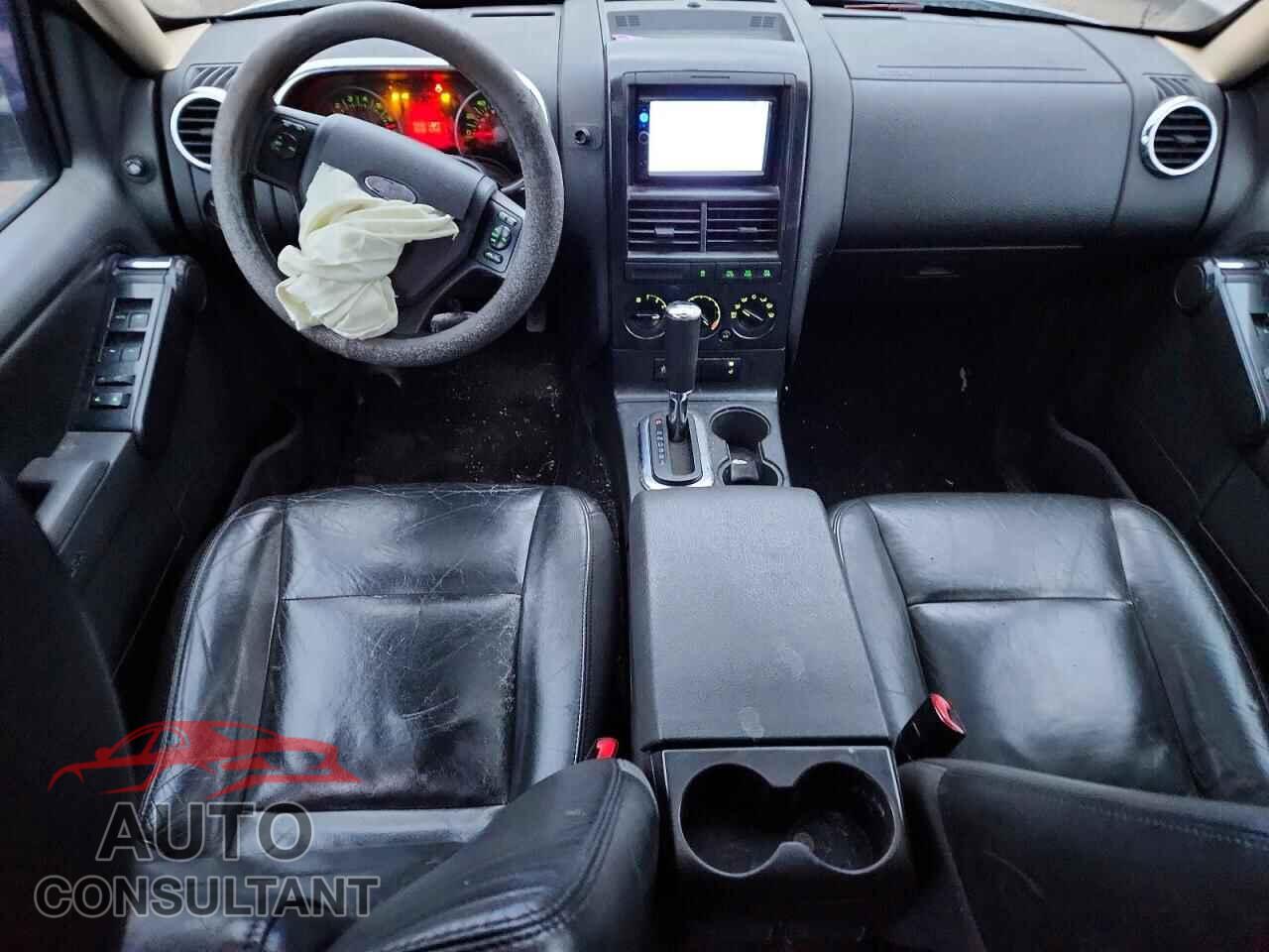 FORD EXPLORER 2010 - 1FMEU7DE7AUA53843