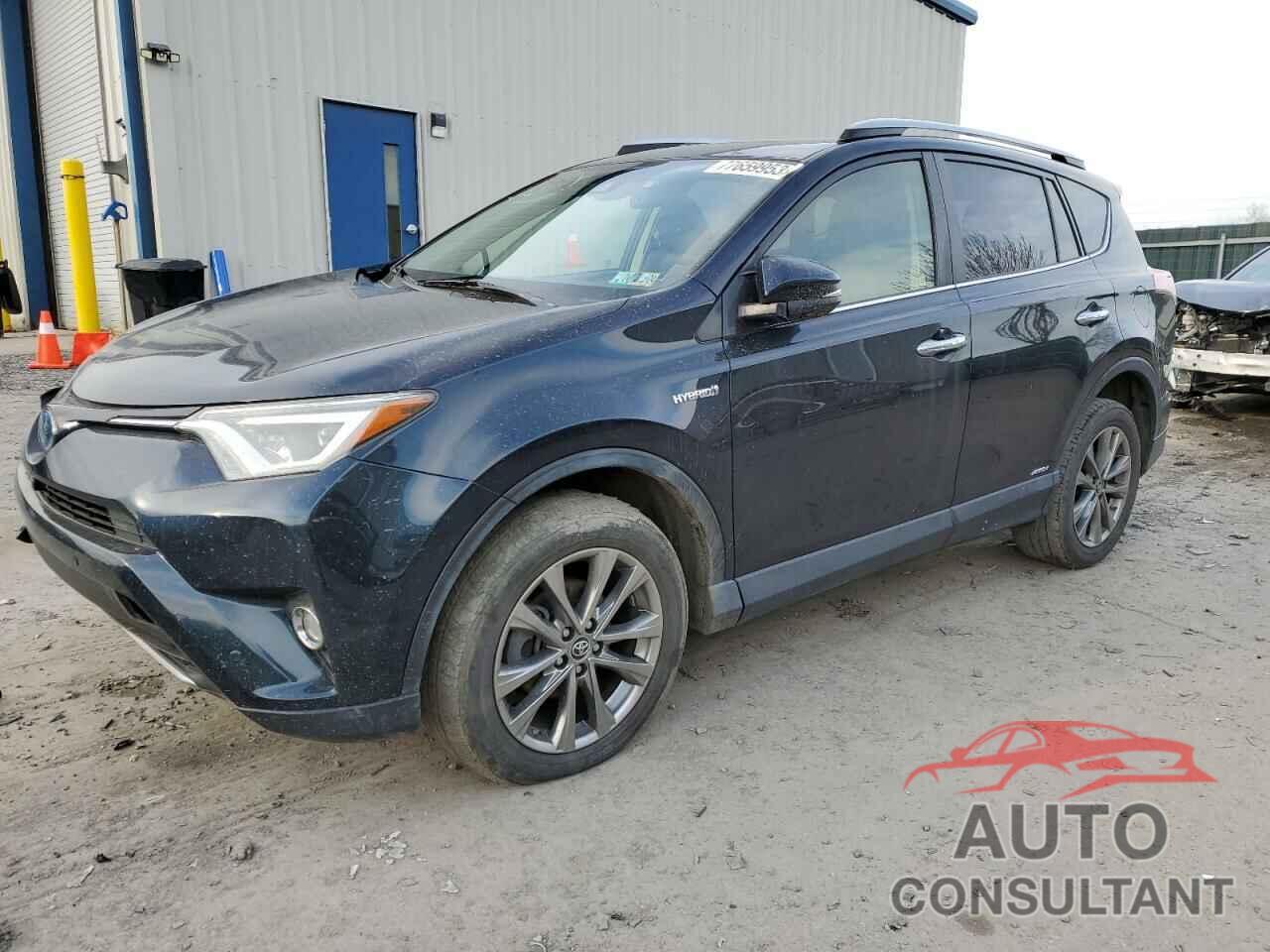 TOYOTA RAV4 2017 - JTMDJREV9HD125526