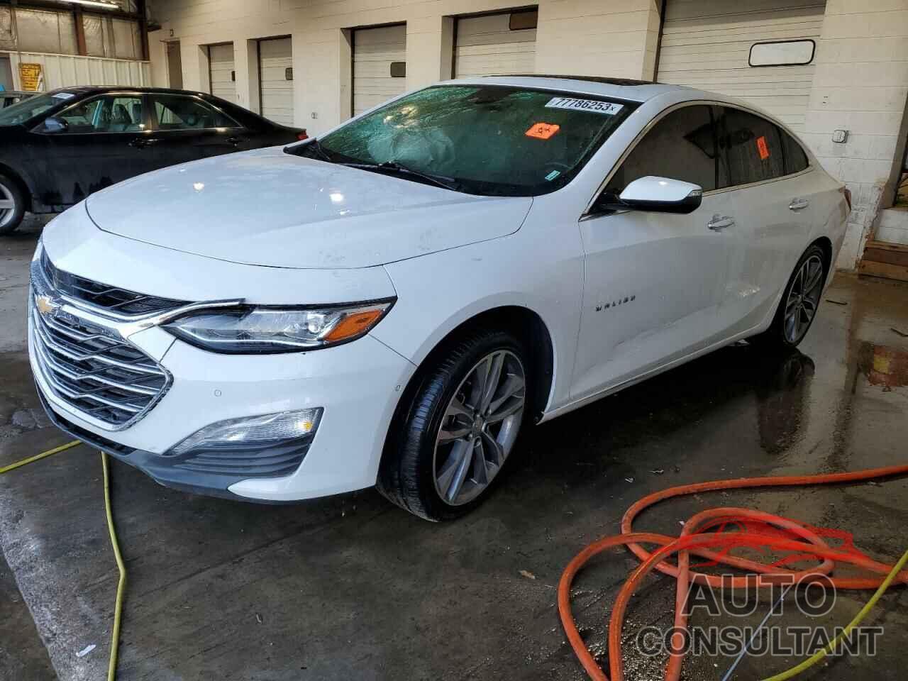 CHEVROLET MALIBU 2020 - 1G1ZE5SX9LF063267