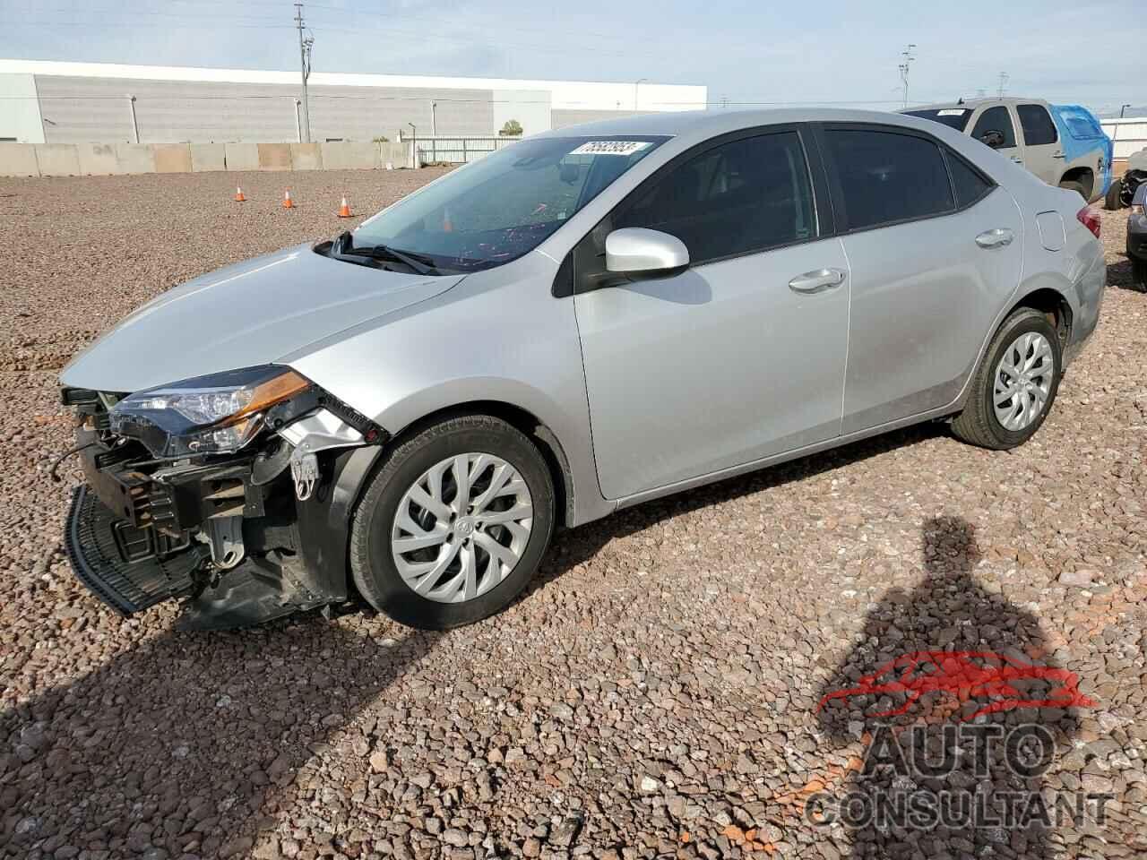 TOYOTA COROLLA 2018 - 2T1BURHE3JC061058