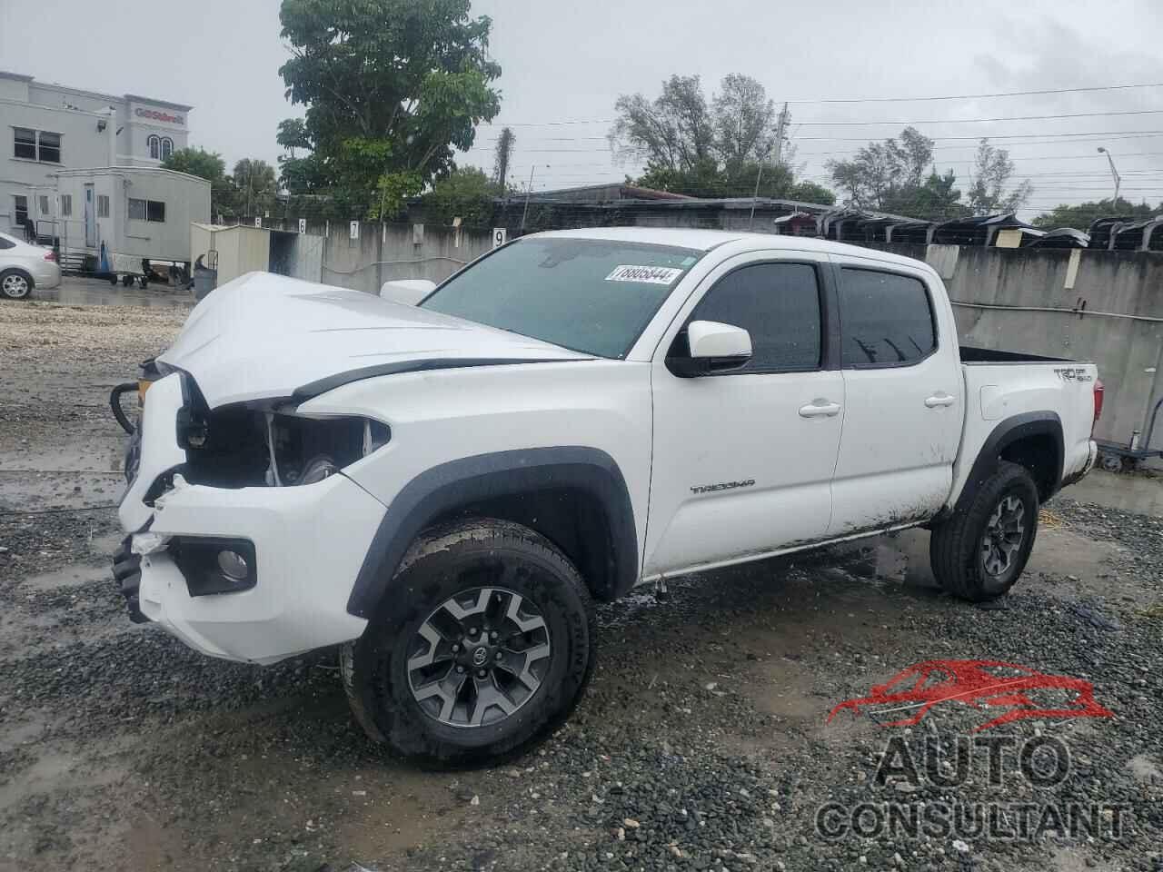 TOYOTA TACOMA 2018 - 3TMAZ5CN3JM069620