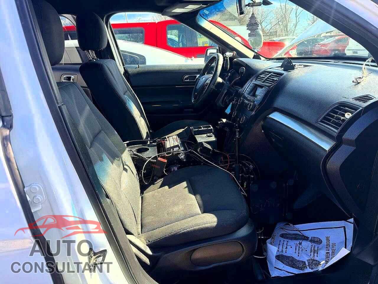 FORD EXPLORER 2019 - 1FM5K8AR4KGA31995