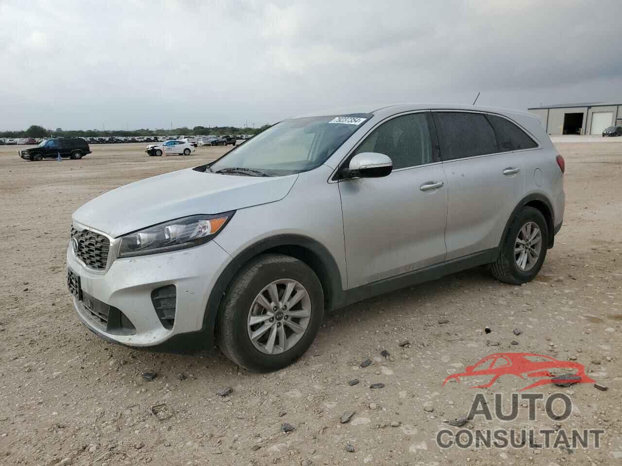 KIA SORENTO 2019 - 5XYPG4A33KG576379