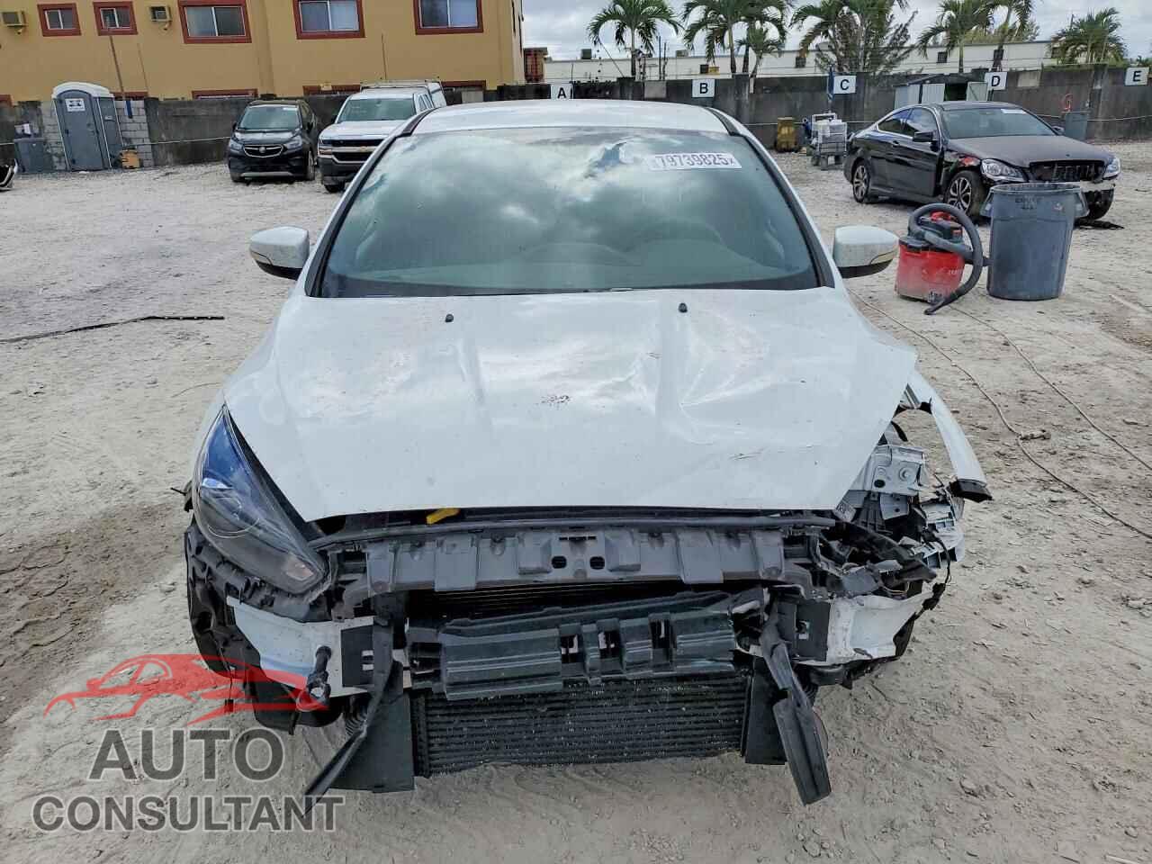 FORD FOCUS 2017 - WF0DP3TH0H4125176
