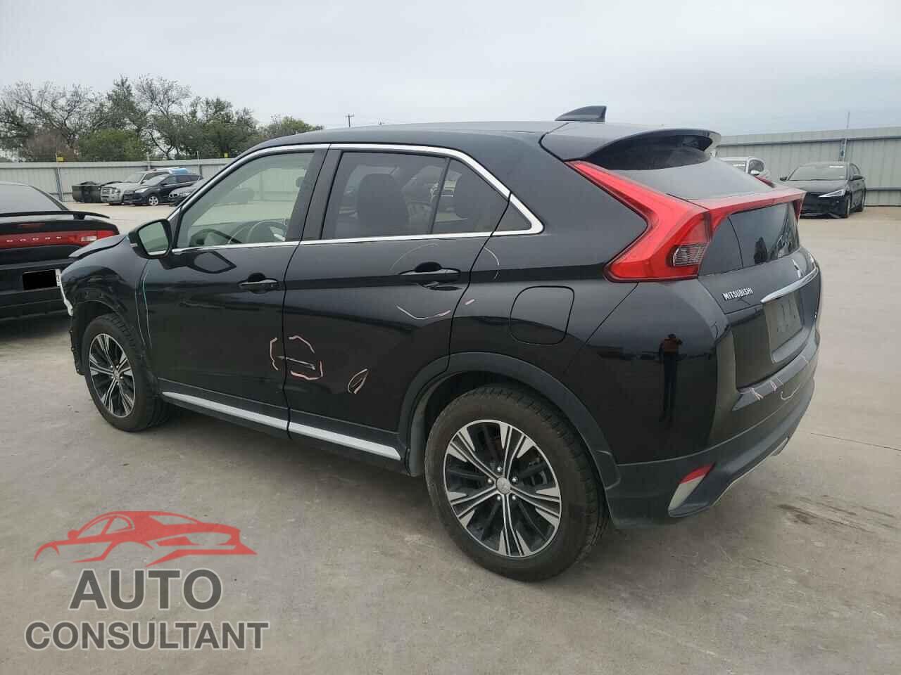 MITSUBISHI ECLIPSE 2018 - JA4AT5AA8JZ057540