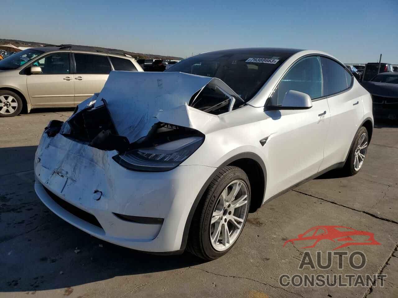TESLA MODEL Y 2020 - 5YJYGDEE4LF026357