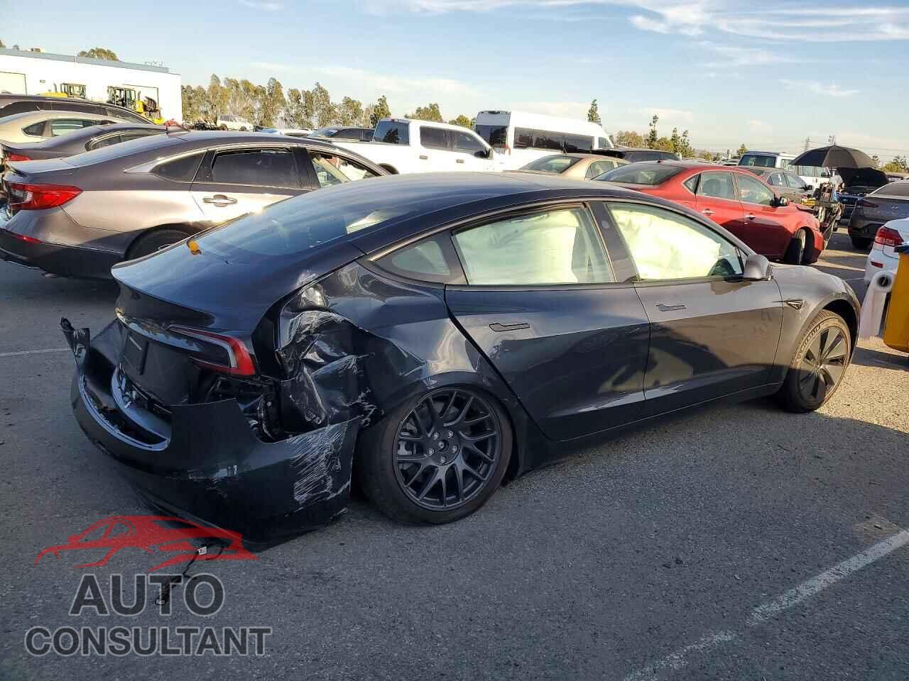 TESLA MODEL 3 2026 - 5YJ3E1EA5TF145367