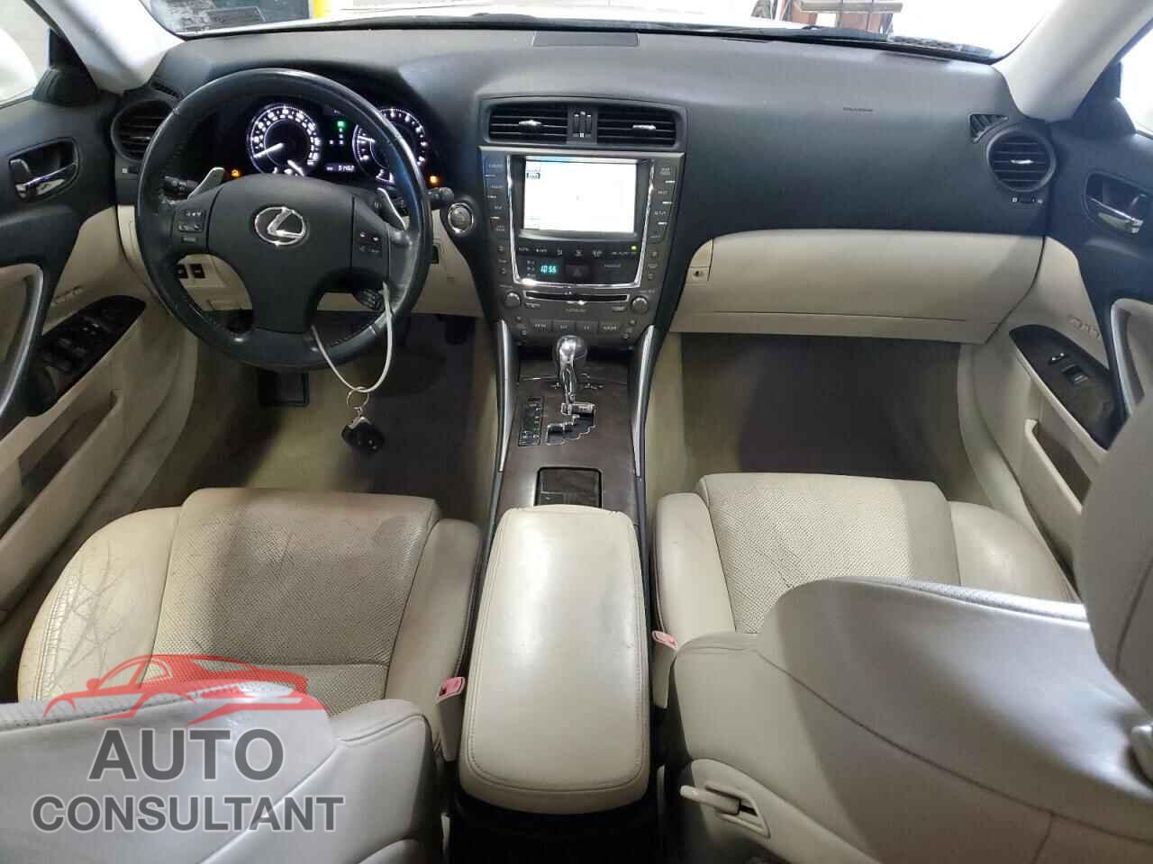 LEXUS IS 2010 - JTHFE2C25A2502849