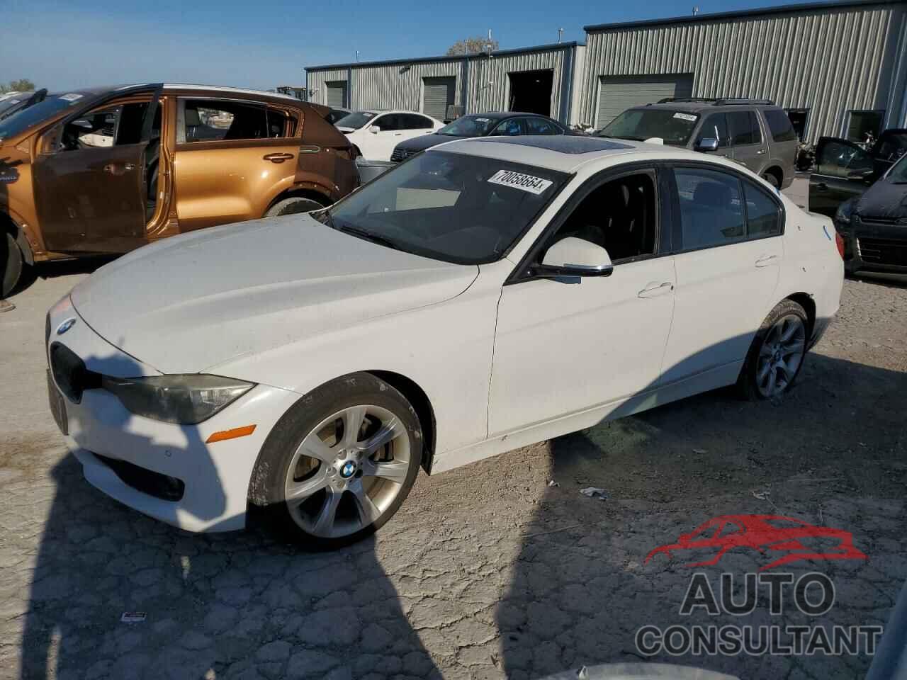BMW 3 SERIES 2015 - WBA3B1G50FNT06171