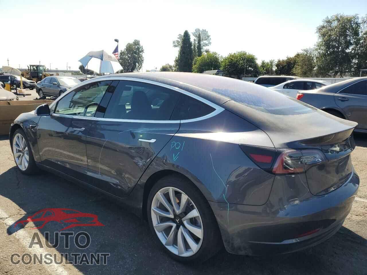 TESLA MODEL 3 2018 - 5YJ3E1EA6JF012047