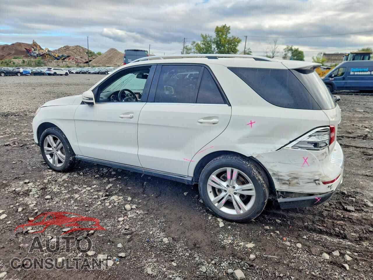MERCEDES-BENZ M-CLASS 2014 - 4JGDA5HB4EA288216