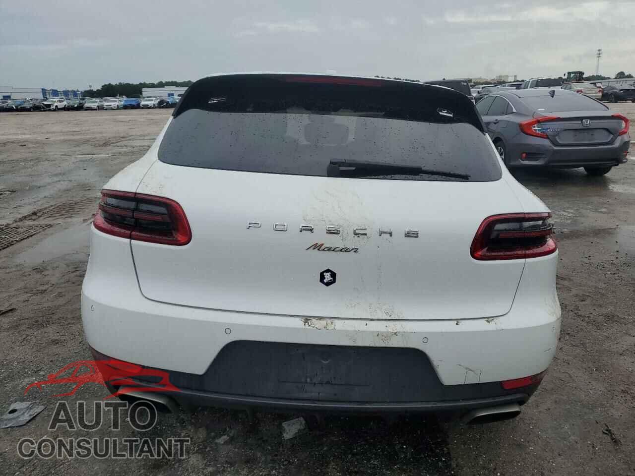 PORSCHE MACAN 2017 - WP1AA2A58HLB01643