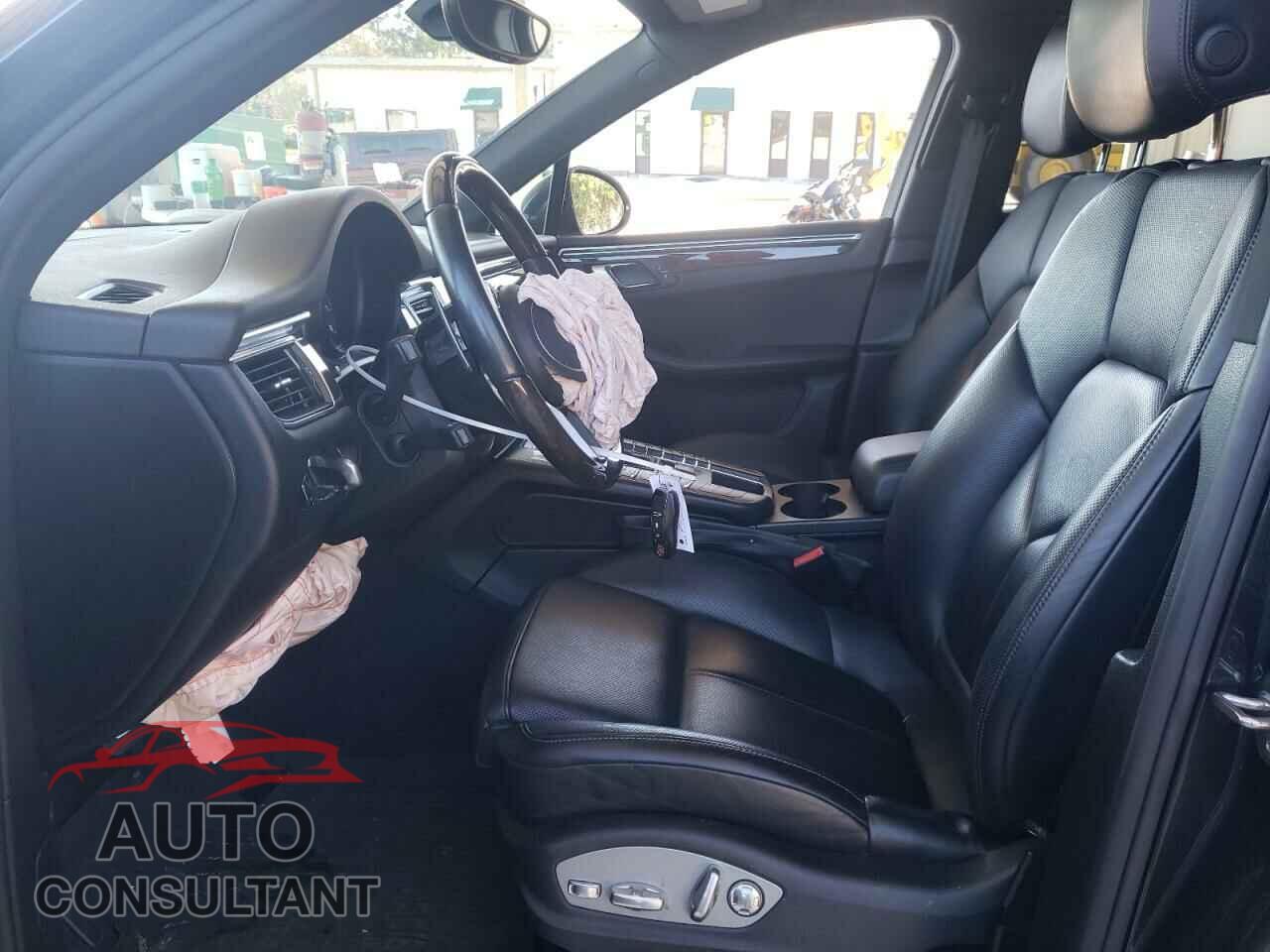 PORSCHE MACAN 2018 - WP1AA2A57JLB10596