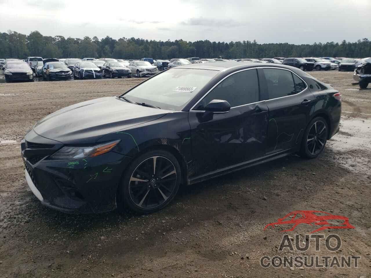 TOYOTA CAMRY 2018 - 4T1B61HK3JU118763