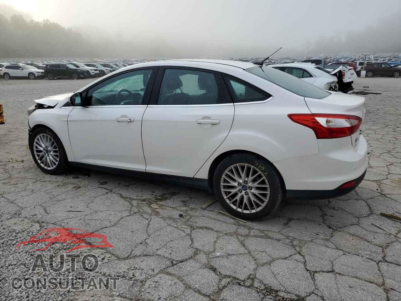 FORD FOCUS 2012 - 1FAHP3H23CL128280