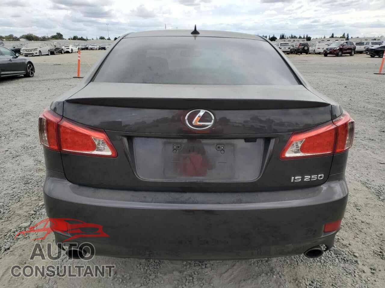LEXUS IS 2012 - JTHBF5C23C5183143
