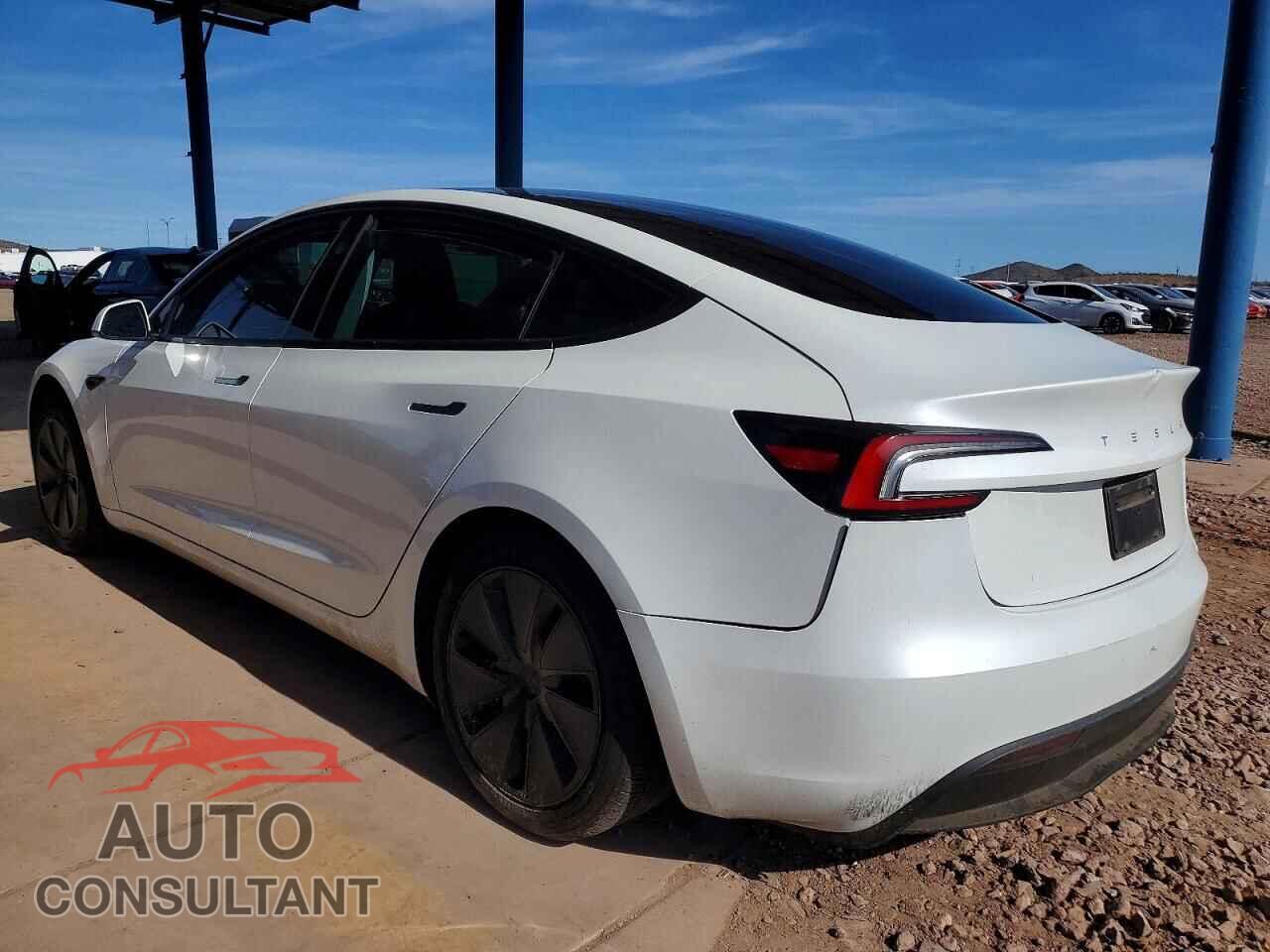 TESLA MODEL 3 2024 - 5YJ3E1EA5RF740664