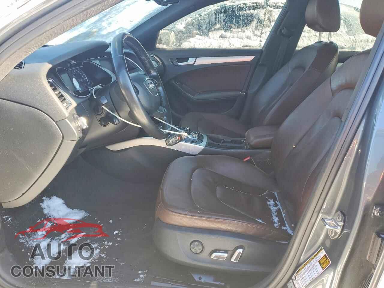 AUDI A4 2013 - WAUFFAFL5DN021237