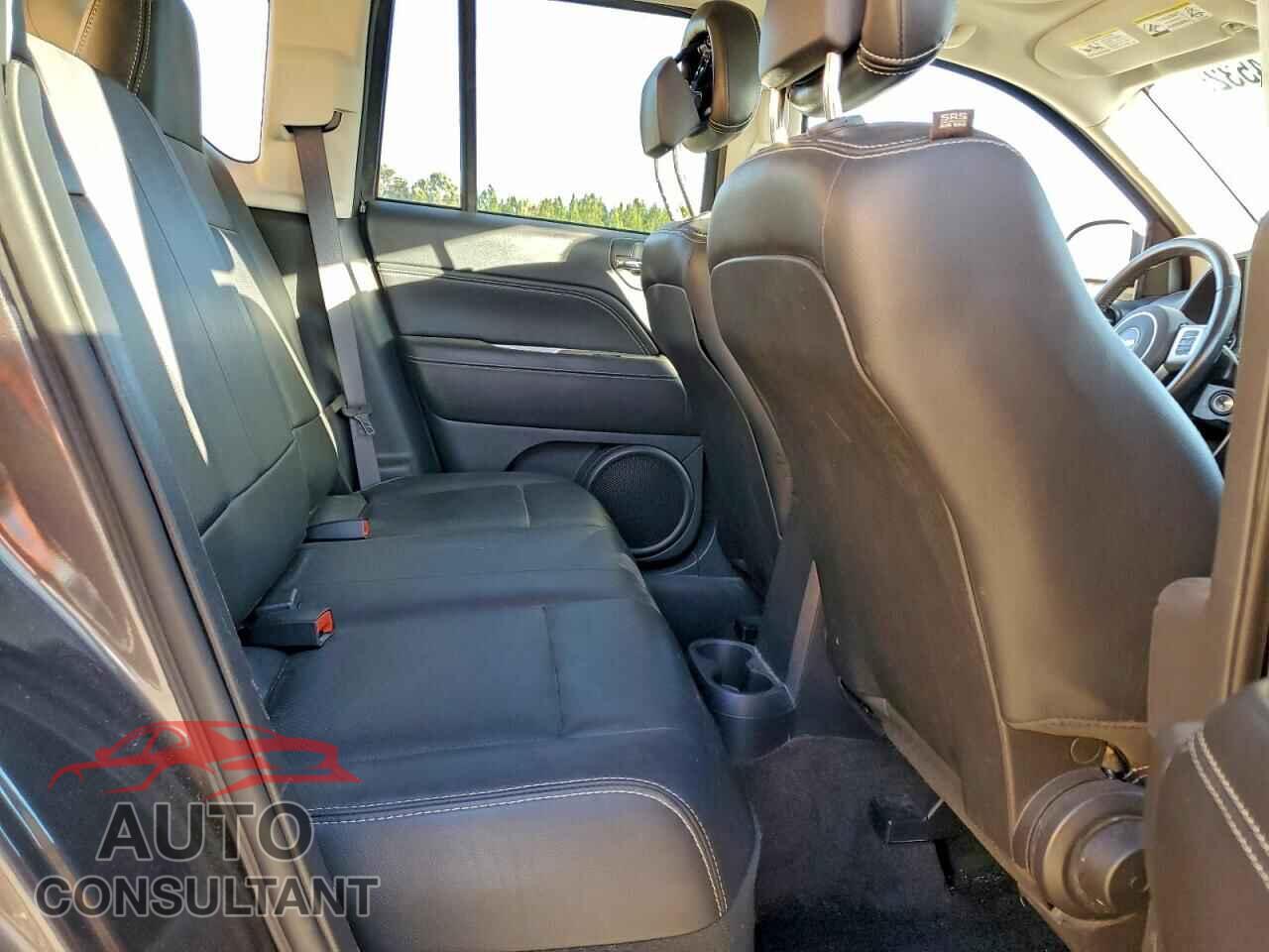 JEEP COMPASS 2016 - 1C4NJCEA2GD679018