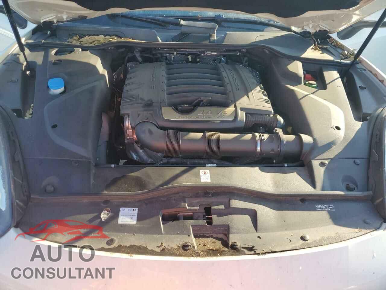PORSCHE CAYENNE 2016 - WP1AA2A21GLA06345