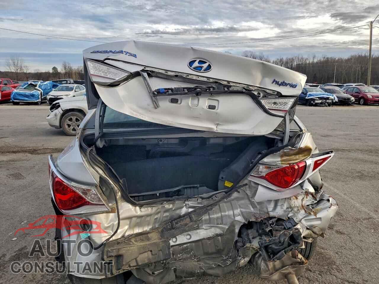 HYUNDAI SONATA 2014 - KMHEC4A45EA118077