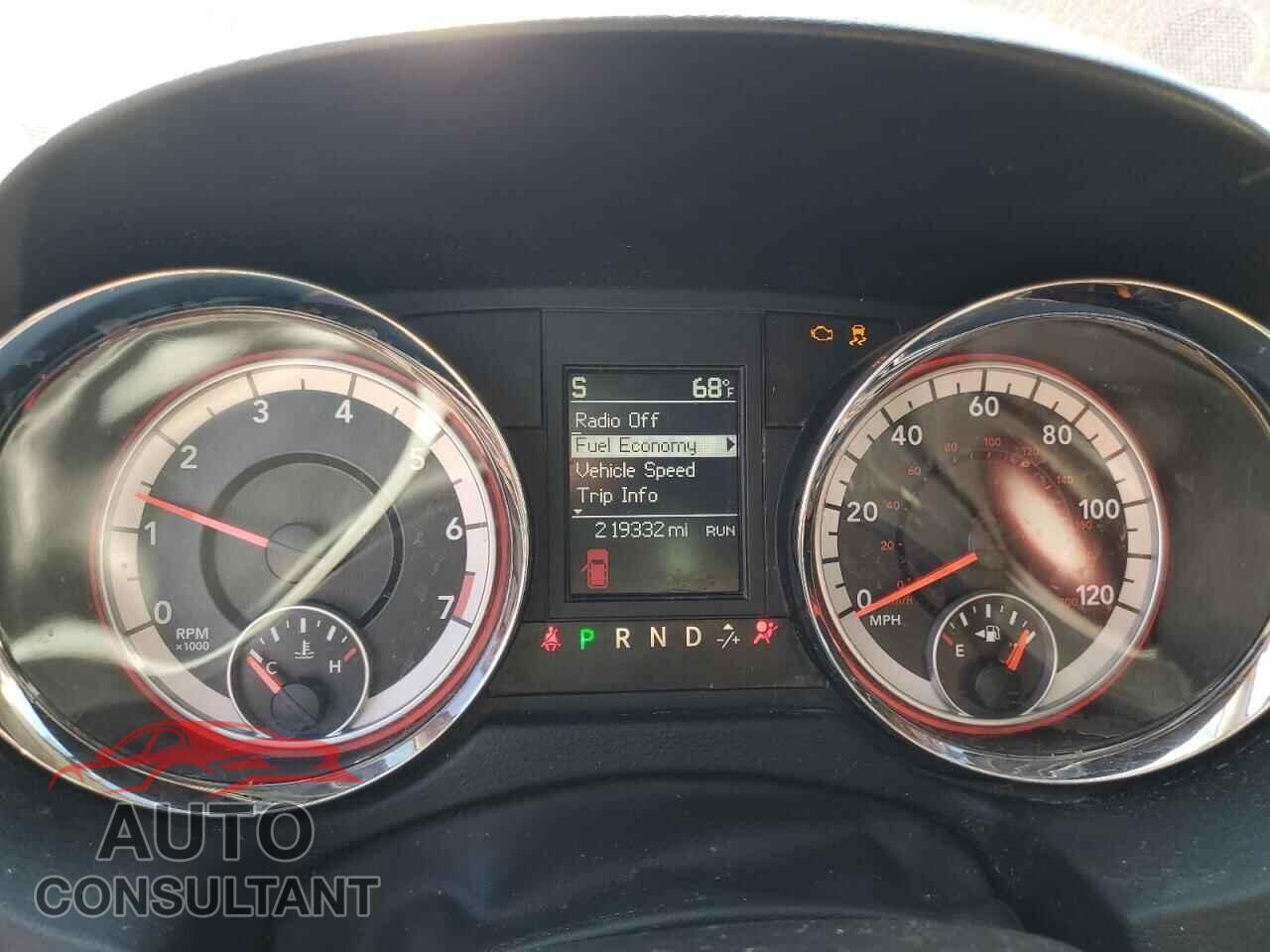 DODGE CARAVAN 2013 - 2C4RDGCG7DR655006