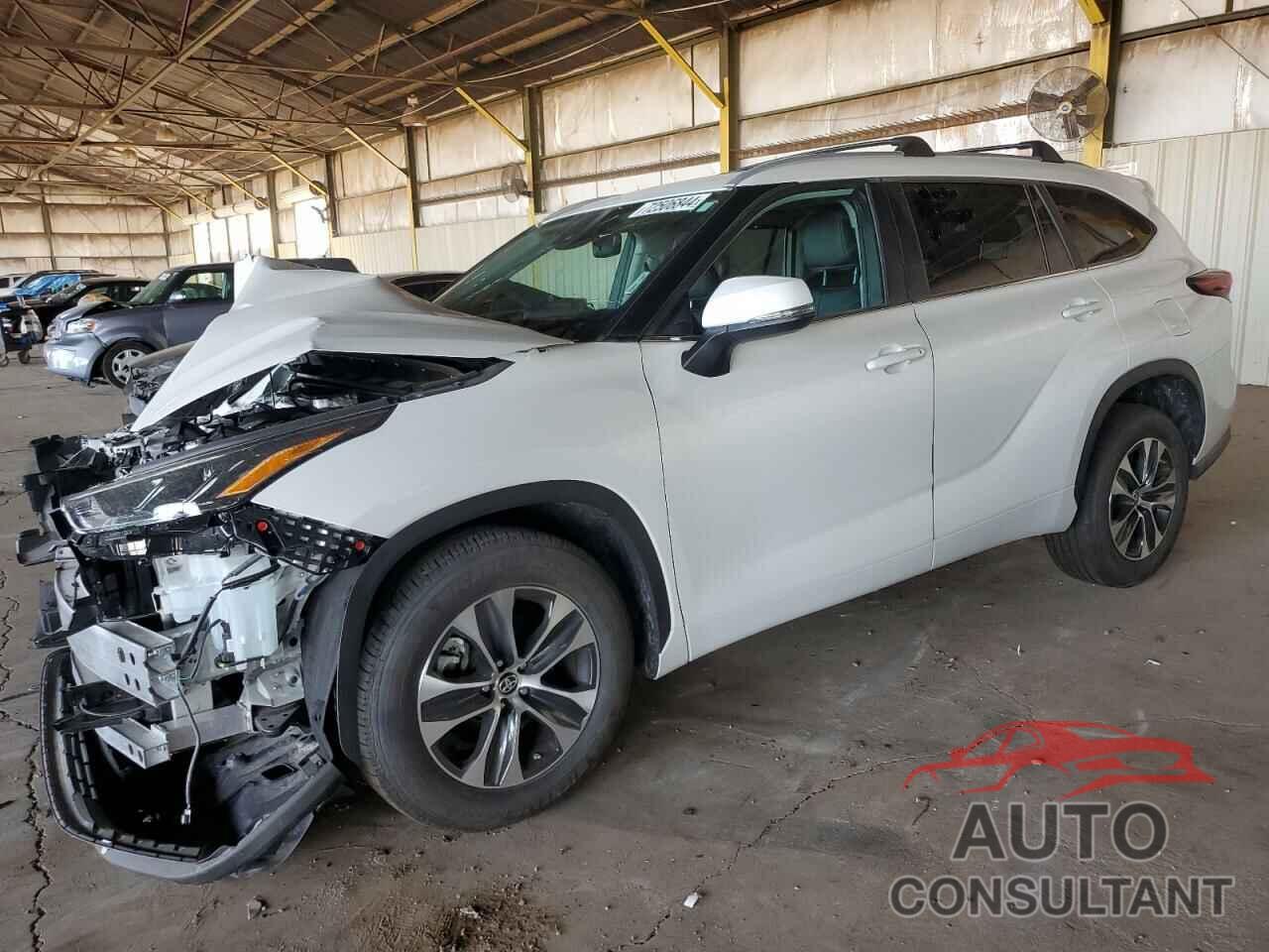 TOYOTA HIGHLANDER 2024 - 5TDKDRAH9RS535151