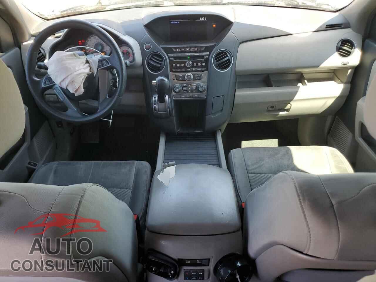HONDA PILOT 2014 - 5FNYF3H24EB011178