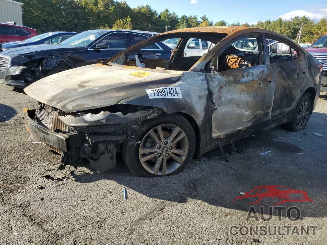 HYUNDAI ELANTRA 2018 - KMHD84LF2JU534558