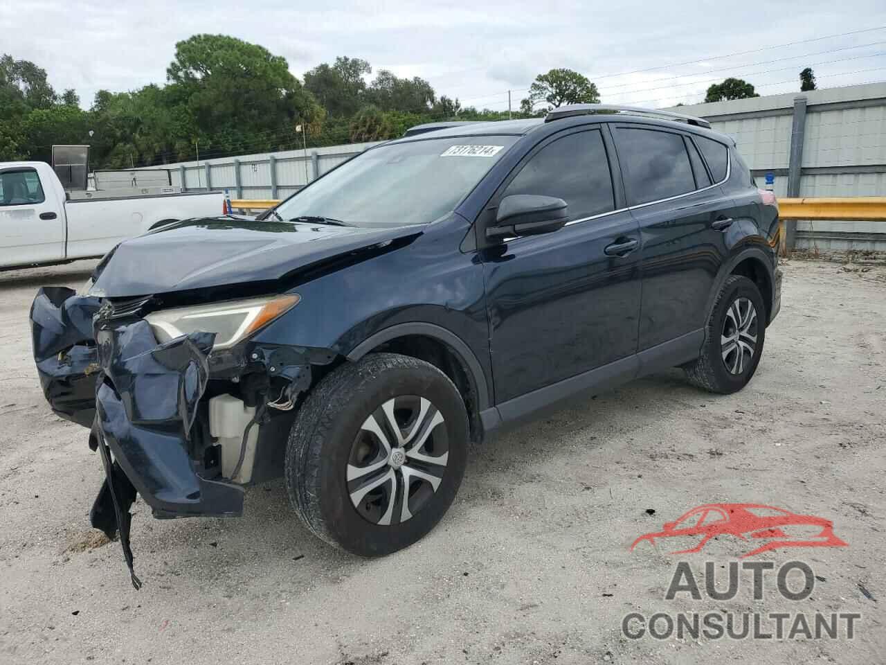 TOYOTA RAV4 2017 - JTMZFREV6HJ149176