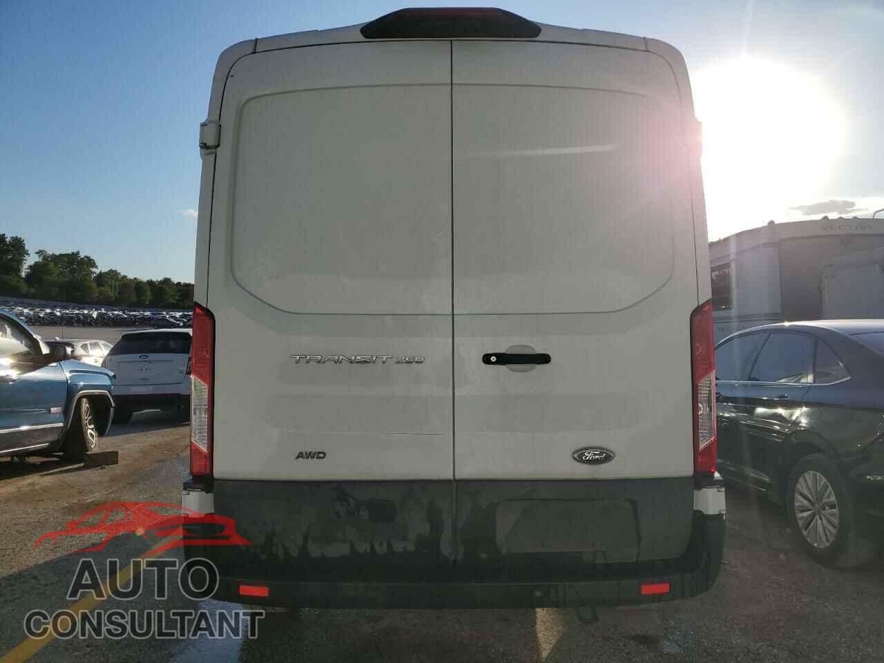FORD TRANSIT 2023 - 1FTBR2C8XPKC00992