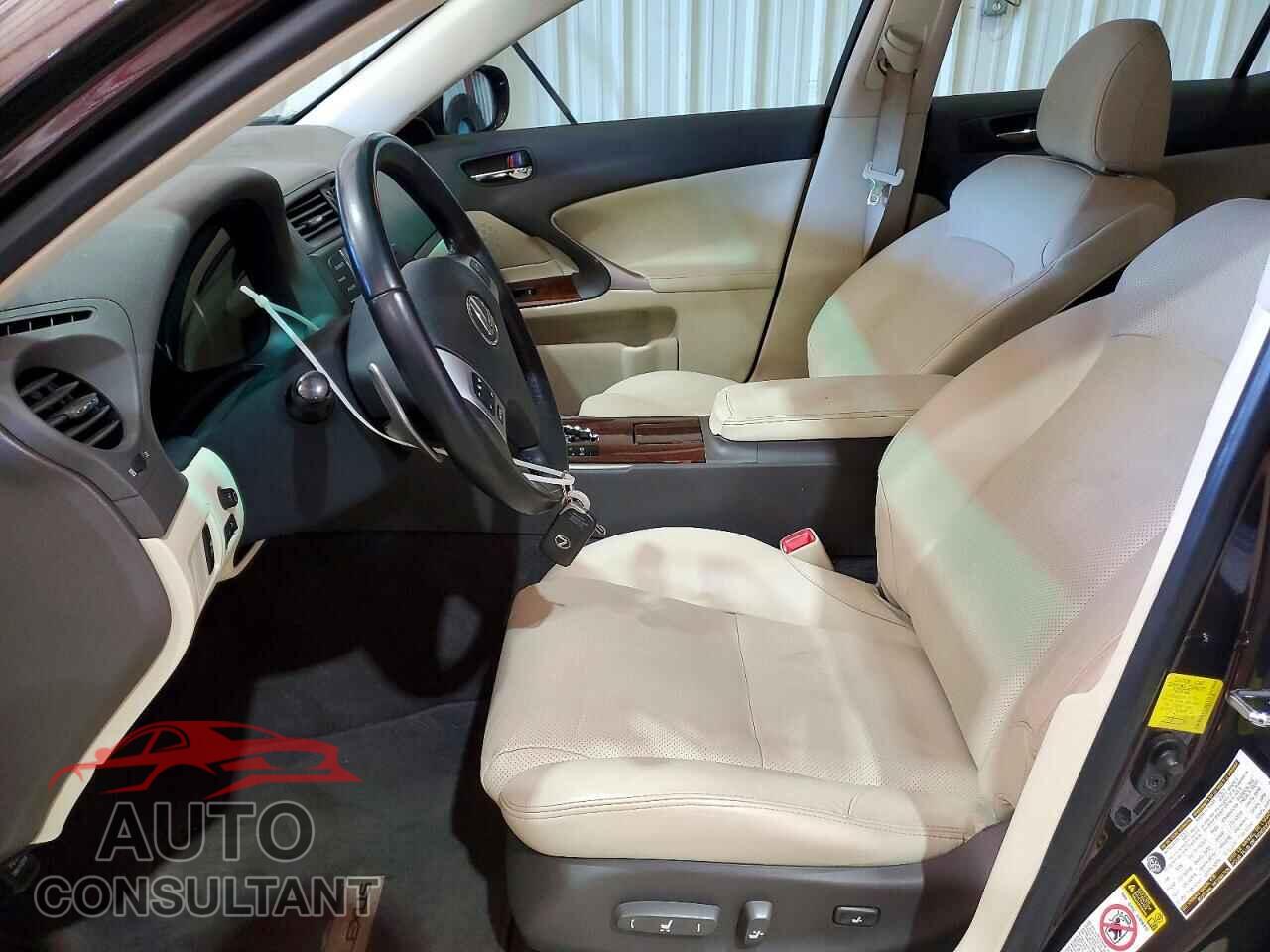 LEXUS IS 2012 - JTHBF5C20C5178790