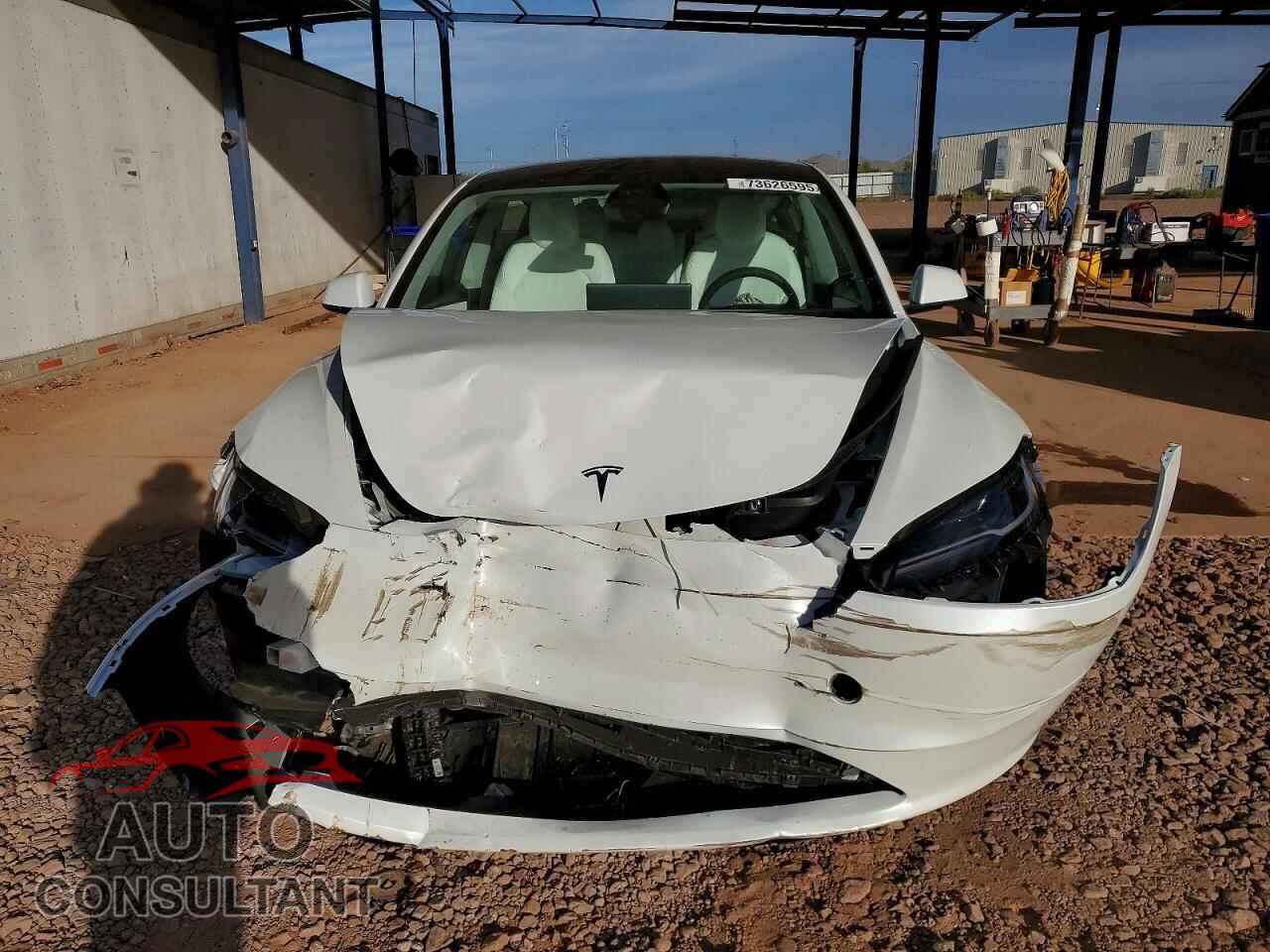 TESLA MODEL 3 2024 - 5YJ3E1EA7RF833752