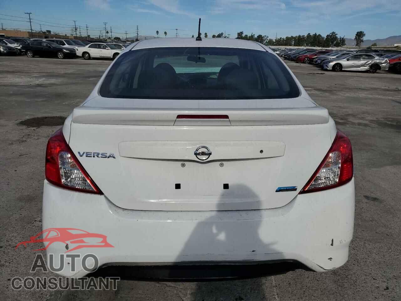 NISSAN VERSA 2016 - 3N1CN7AP1GL872710