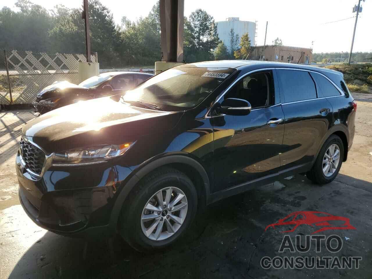 KIA SORENTO 2019 - 5XYPG4A31KG578535