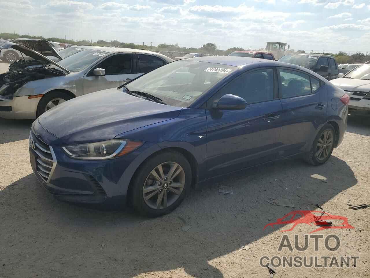 HYUNDAI ELANTRA 2018 - 5NPD84LF9JH305177