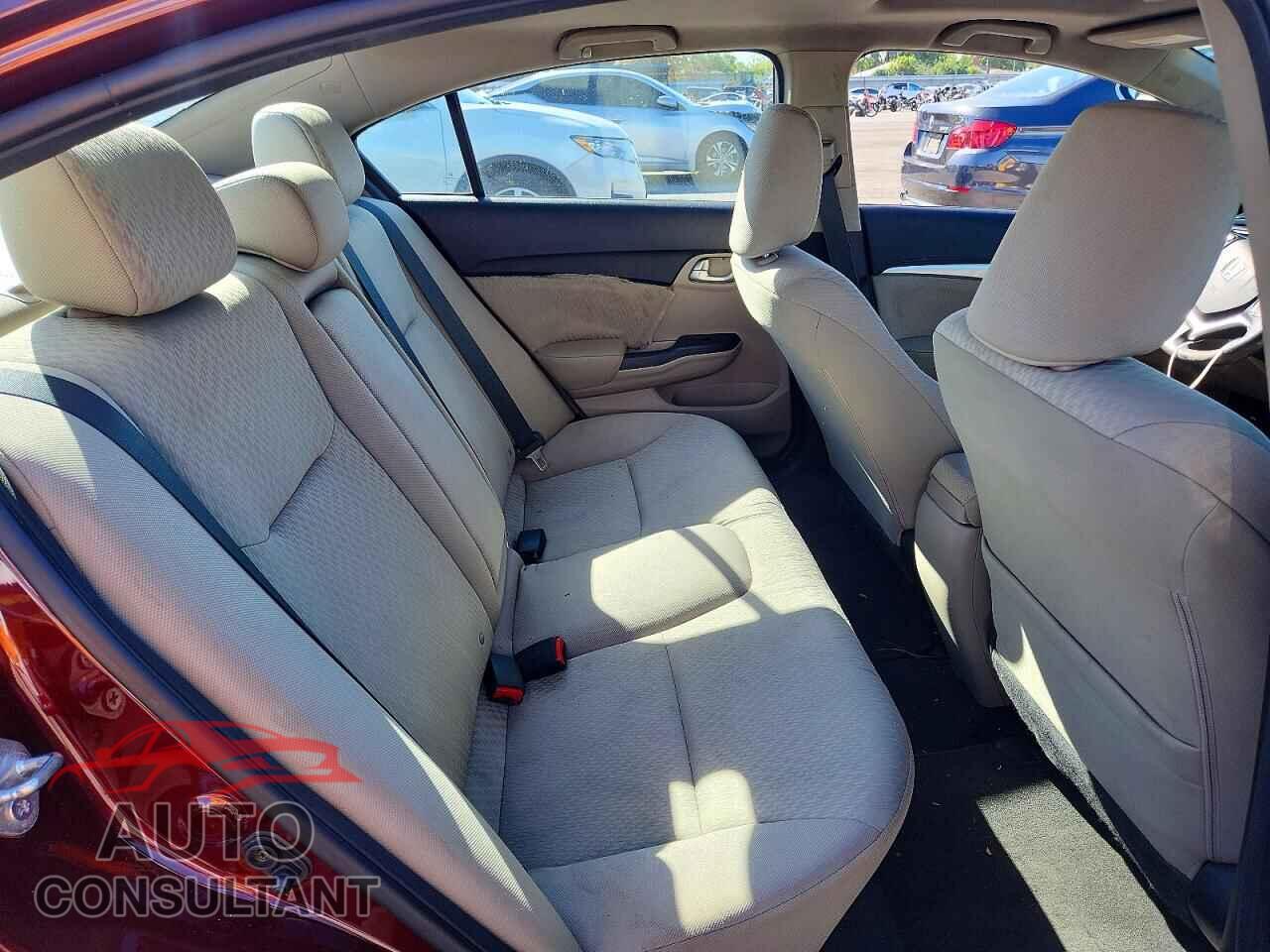 HONDA CIVIC 2015 - 2HGFB2F86FH555277