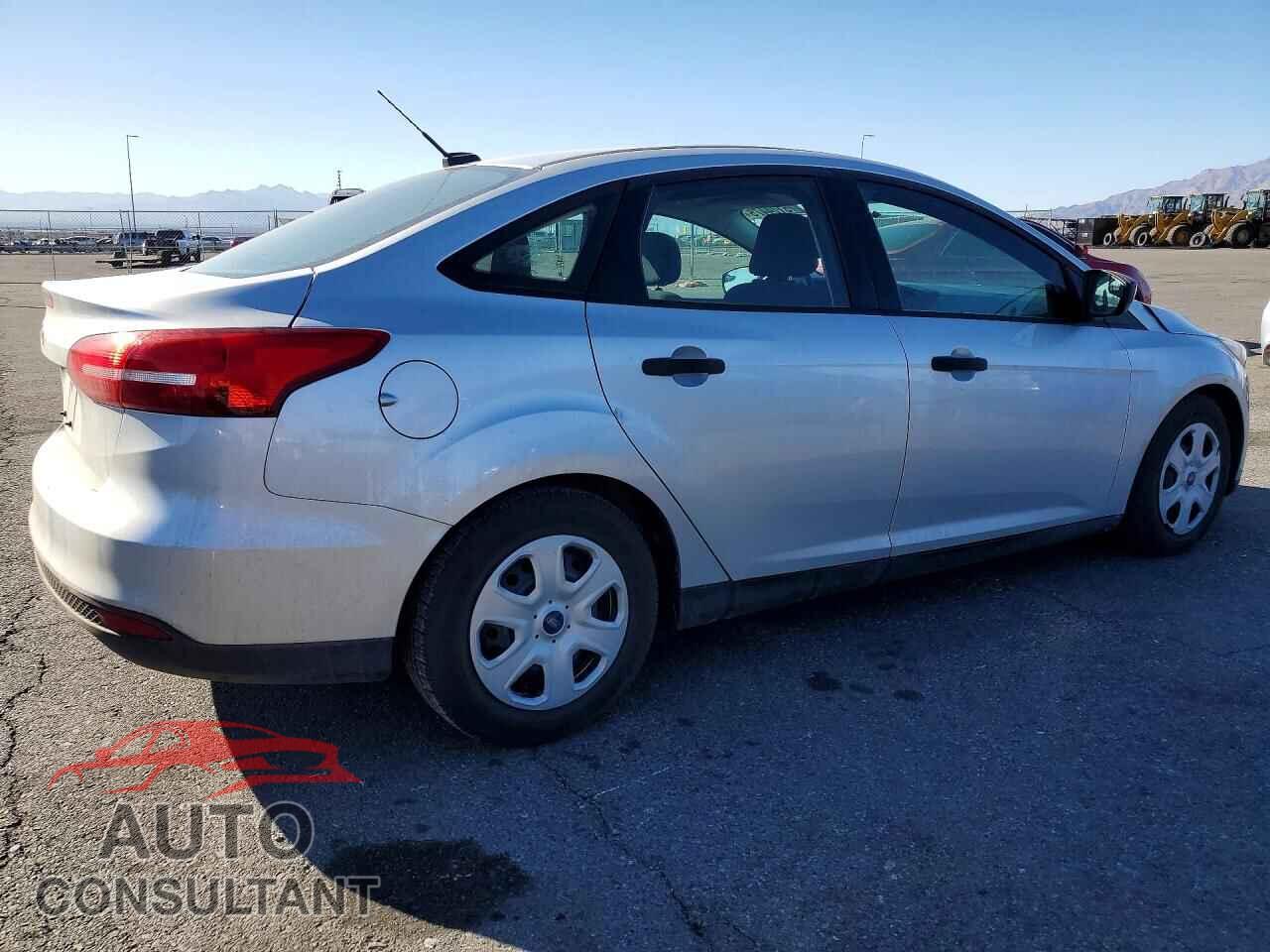 FORD FOCUS 2016 - 1FADP3E24GL246489