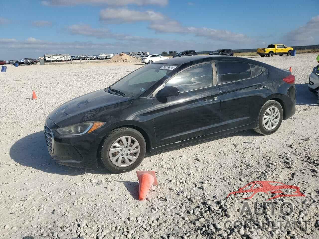 HYUNDAI ELANTRA 2017 - 5NPD74LF5HH185360