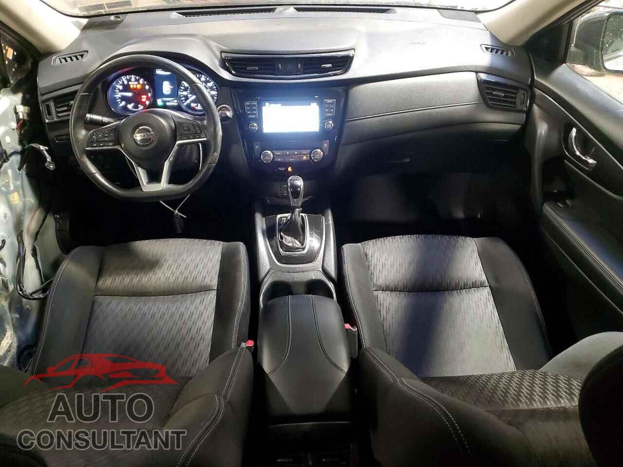 NISSAN ROGUE 2017 - KNMAT2MV2HP504792