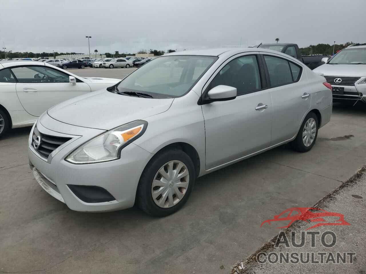 NISSAN VERSA 2017 - 3N1CN7AP5HL856320