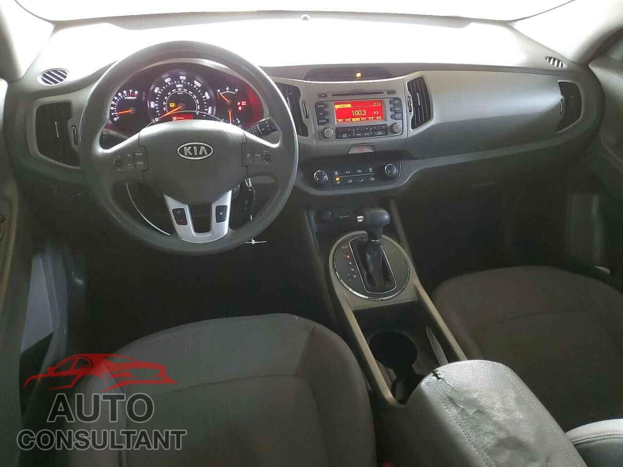 TOYOTA COROLLA 2011 - 2T1BU4EE5BC610641
