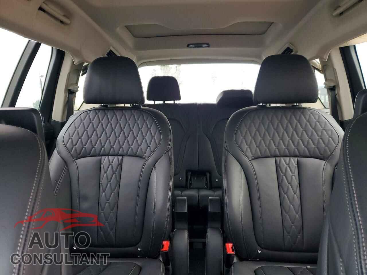 BMW X7 2019 - 5UXCW2C53KL083843