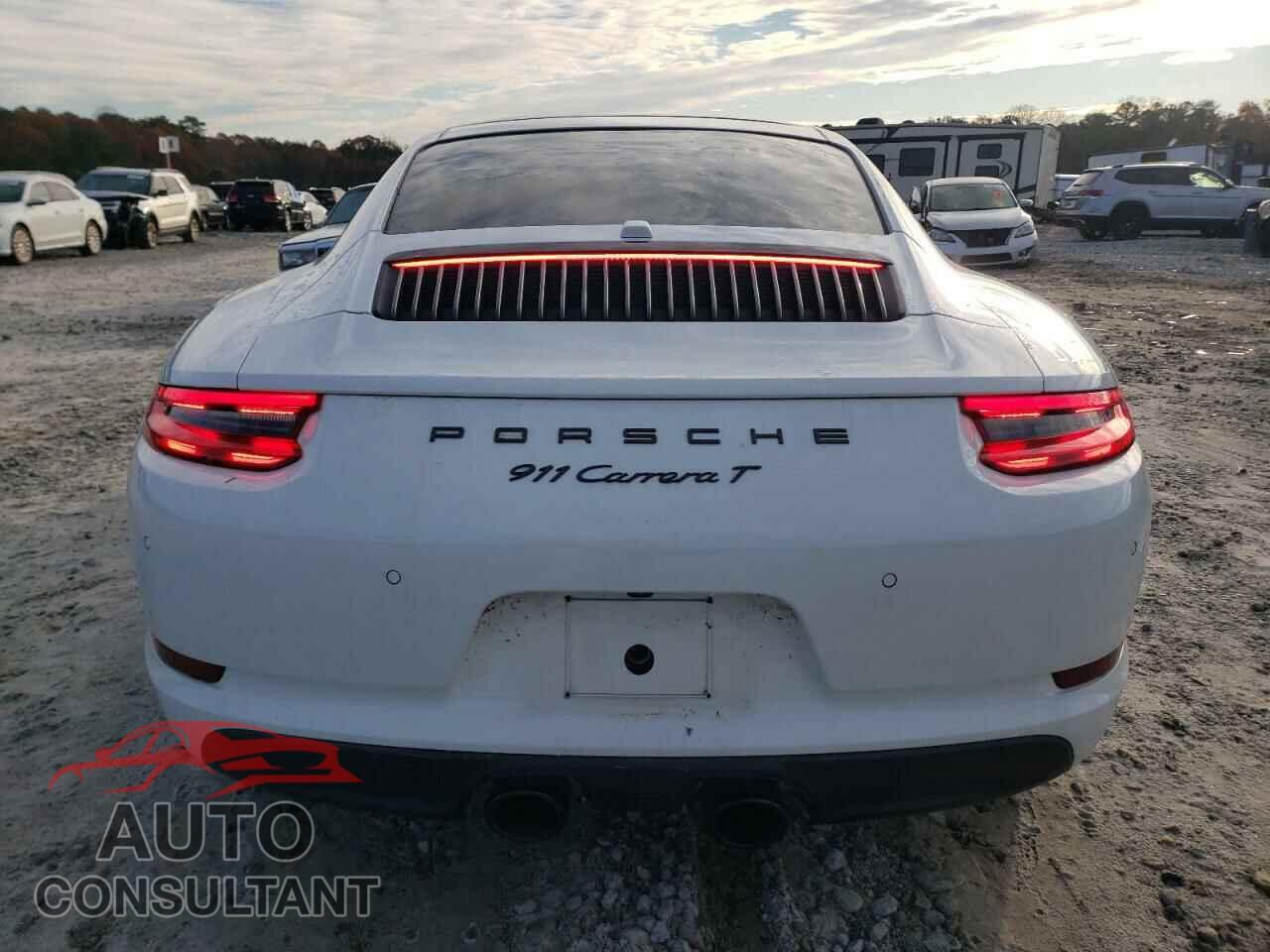 PORSCHE 911 2019 - WP0AA2A94KS103214
