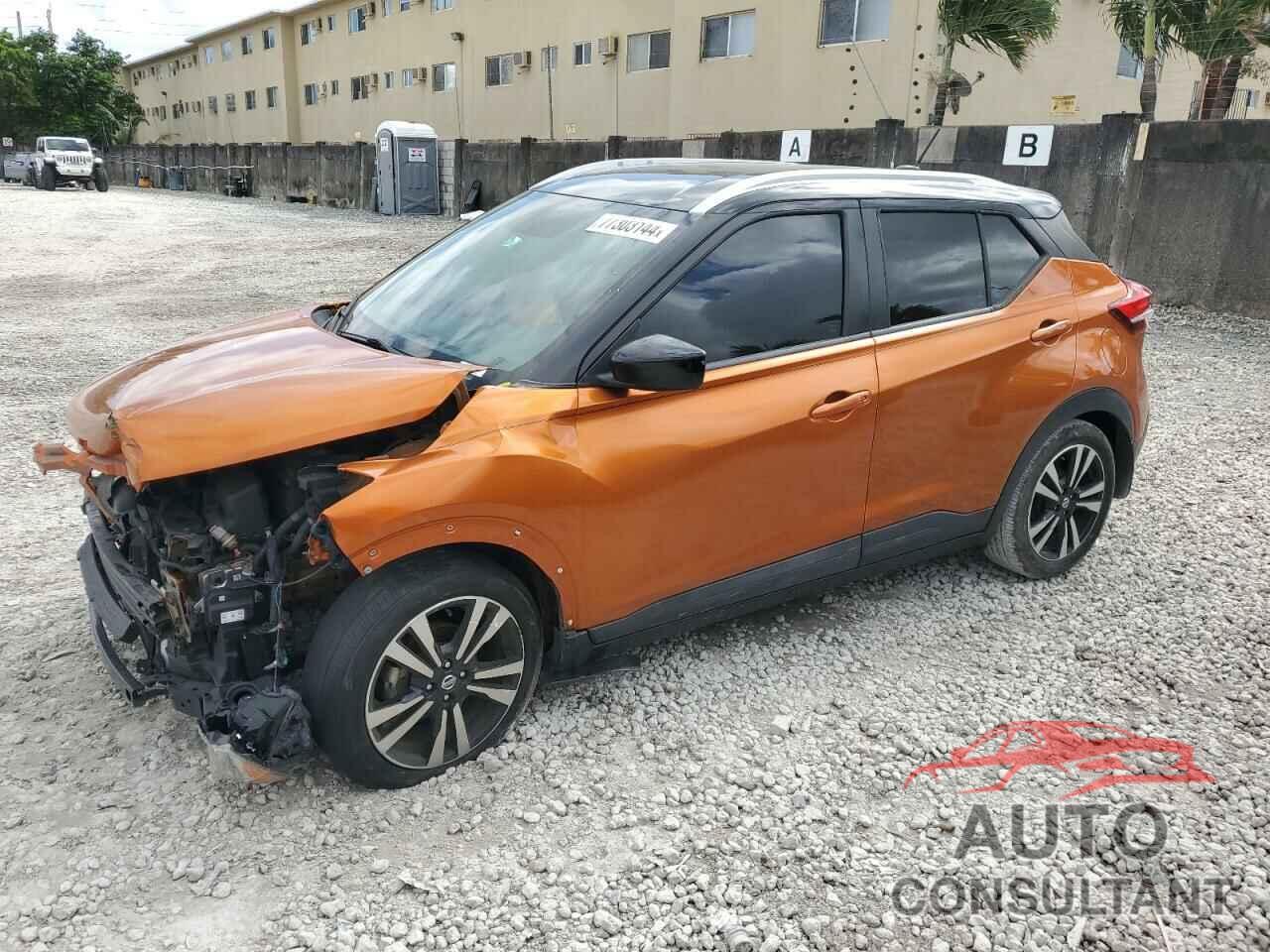 NISSAN KICKS 2018 - 3N1CP5CU8JL528879