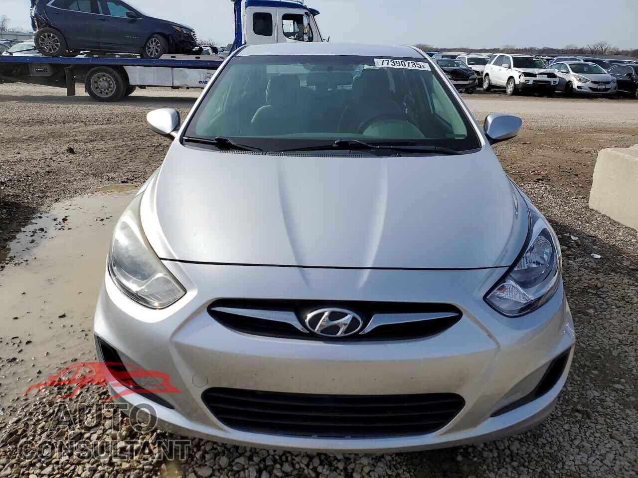 HYUNDAI ACCENT 2013 - KMHCT4AE1DU444293