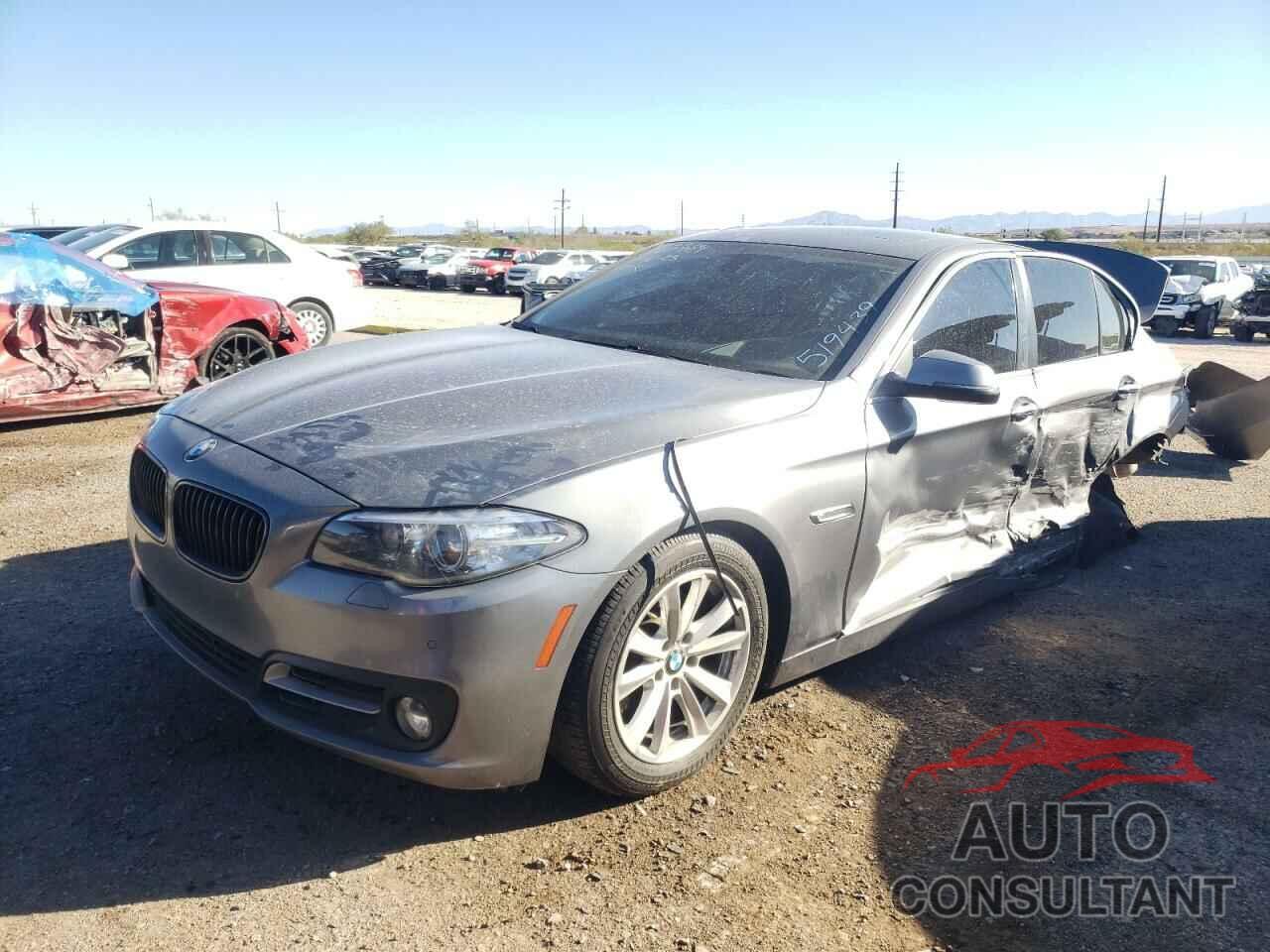 BMW 5 SERIES 2015 - WBA5A5C59FD519439