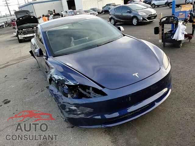 TESLA MODEL 3 2024 - 5YJ3E1EA7RF828017